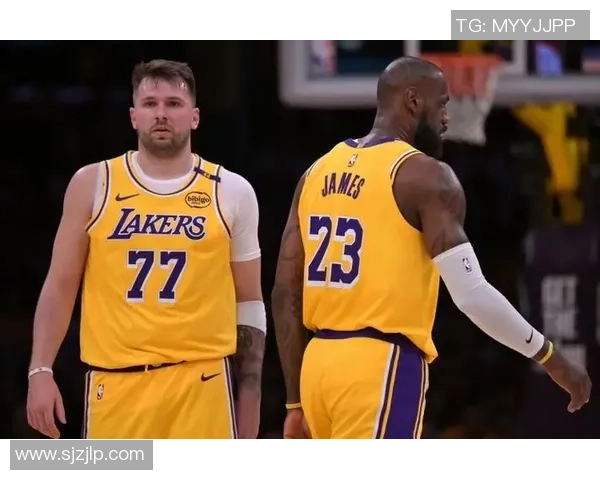 湖人对阵火箭精彩对决即将上演22日赛场不容错过的篮球盛宴